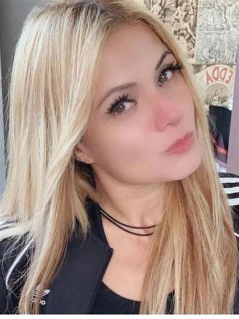 bakeca donna cerca uomo a napoli|258 Escorts a Napoli ️ Annunci donna cerca uomo a Napoli